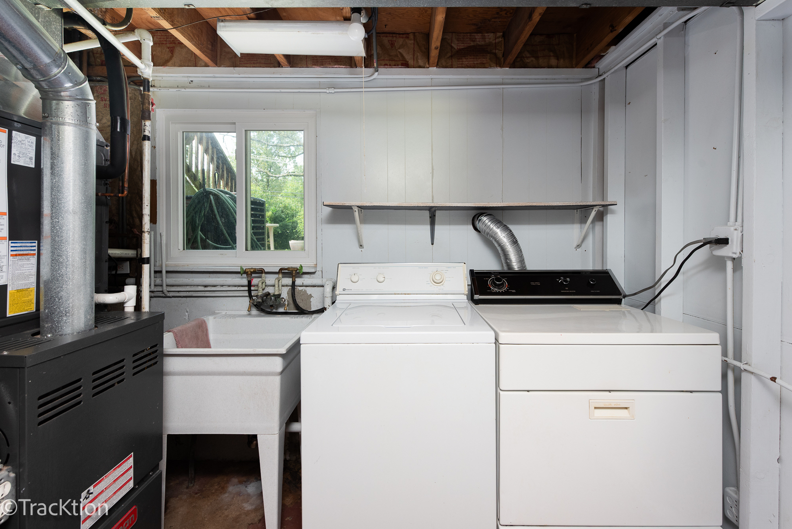 7208 Sprucewood Avenue Property Photo 23