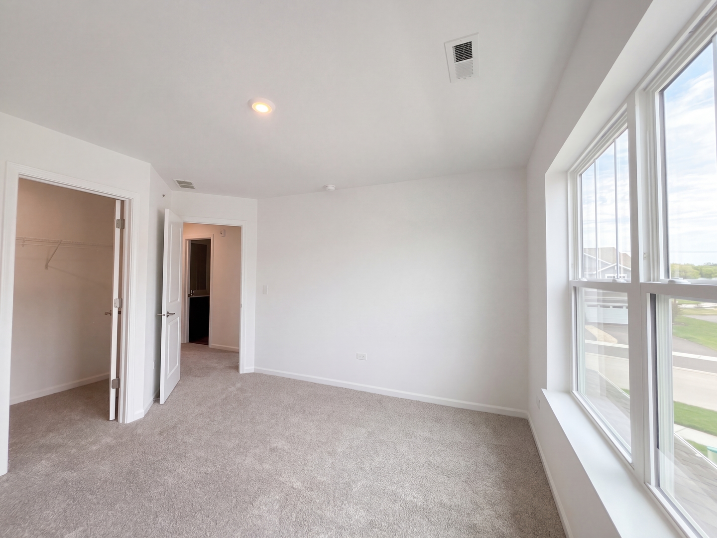 643 Cassia Court Property Photo 14