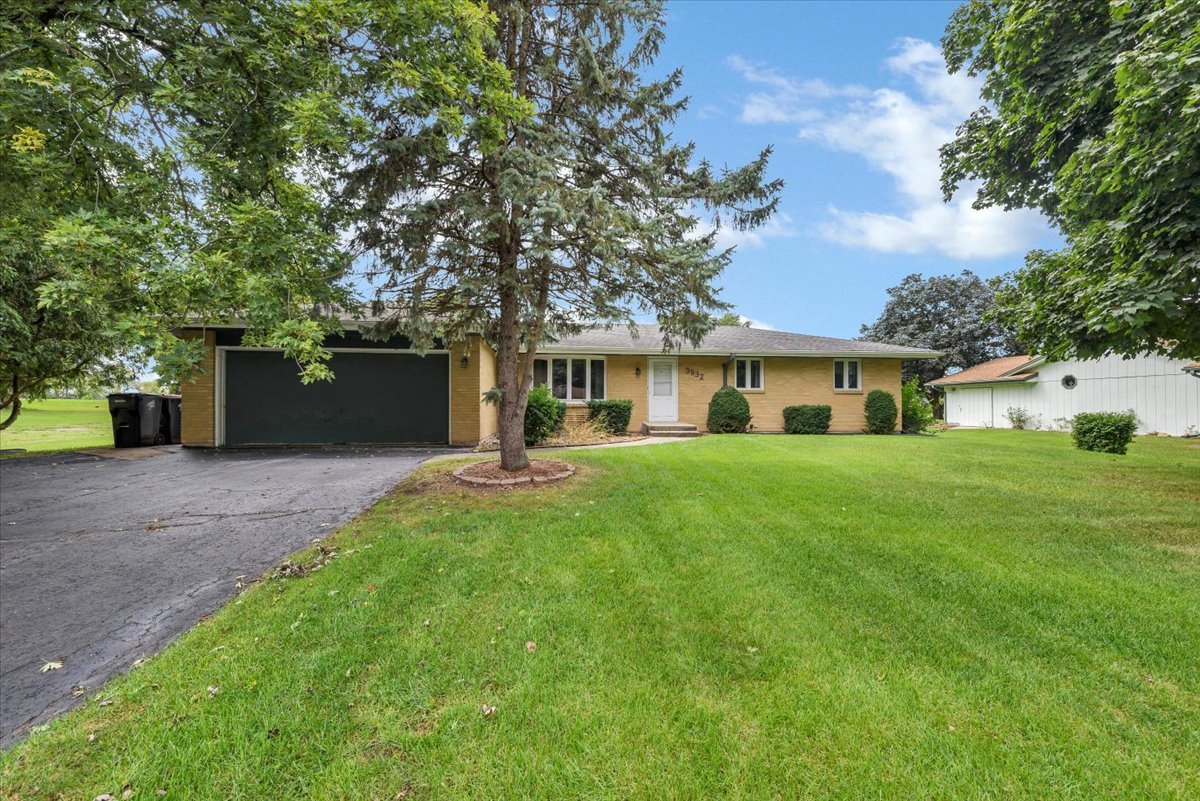 3932 Lemans Drive Property Photo 1