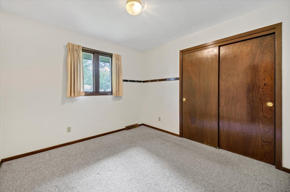 3932 Lemans Drive Property Photo 19