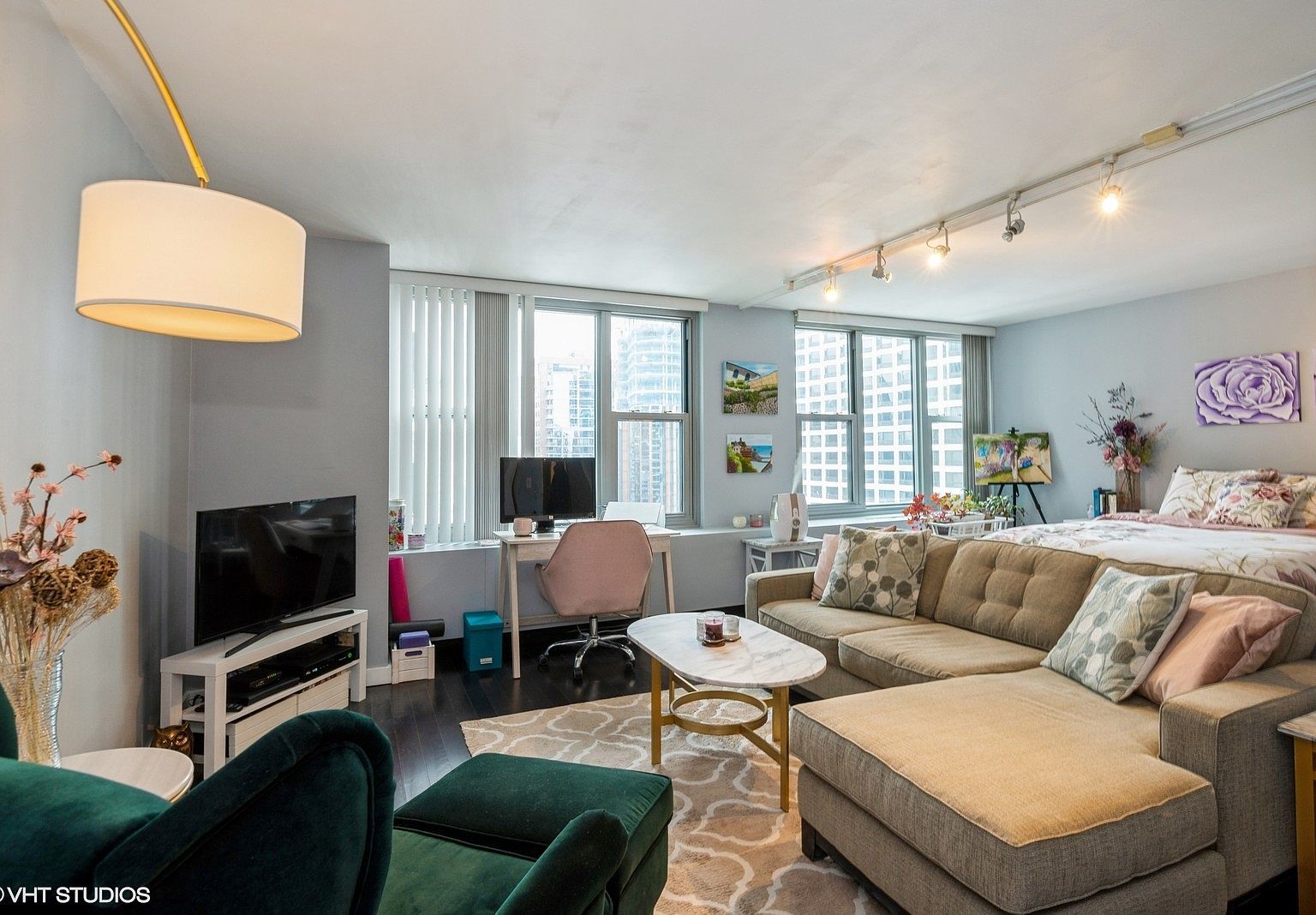 400 E Randolph Street 3502 Property Photo 2