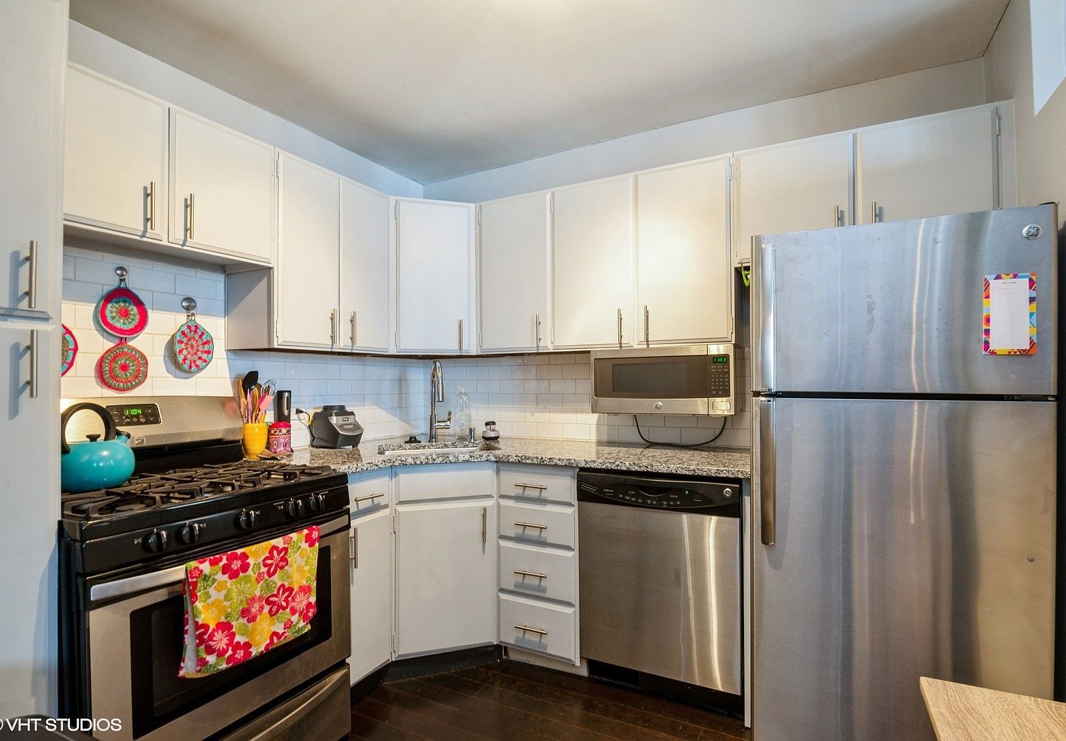 400 E Randolph Street 3502 Property Photo 9