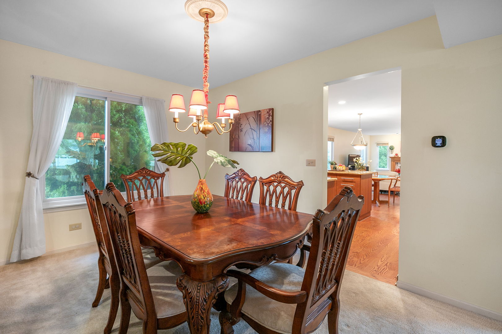 18101 W Hampshire Drive Property Photo 6