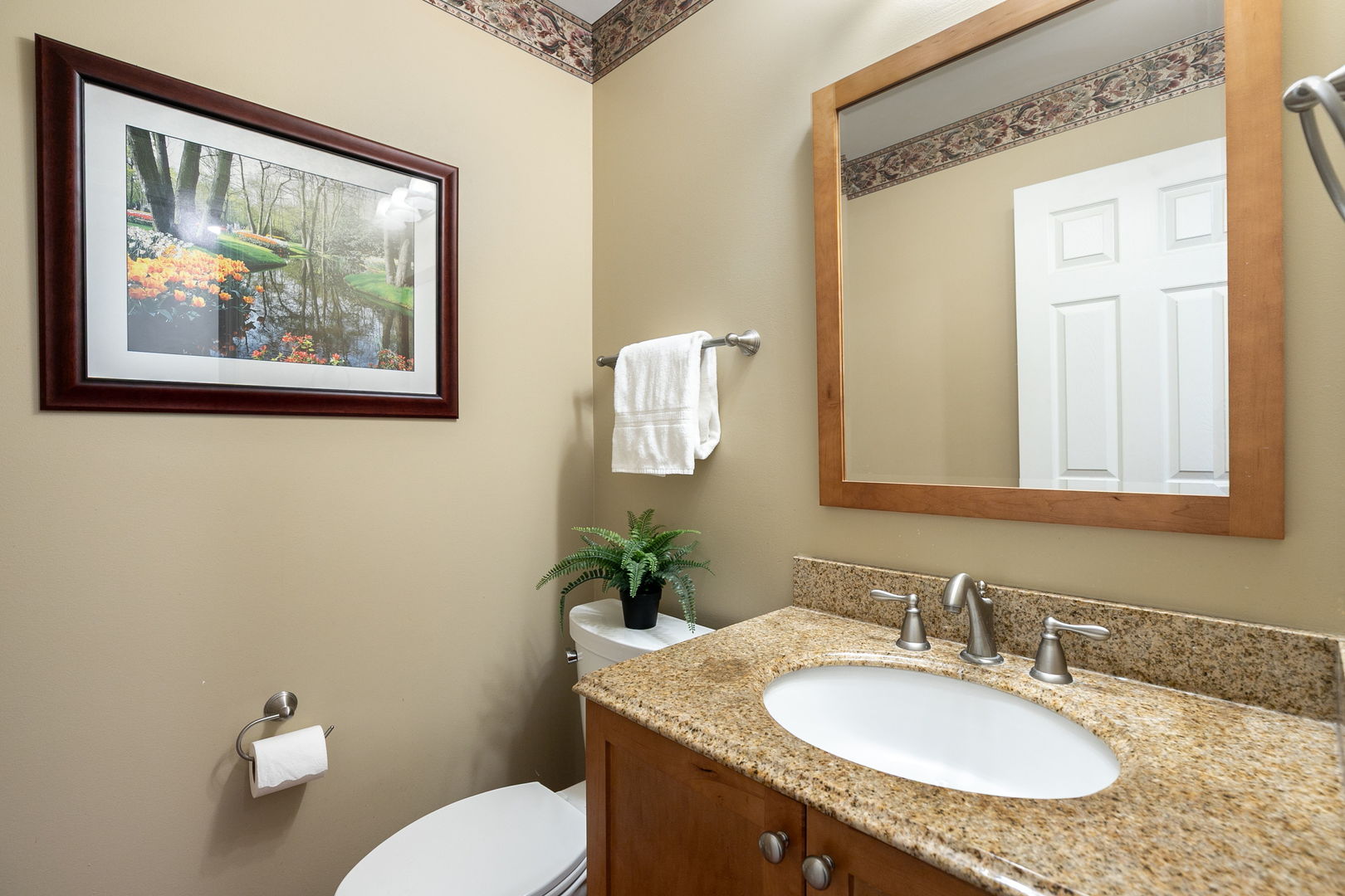 18101 W Hampshire Drive Property Photo 15