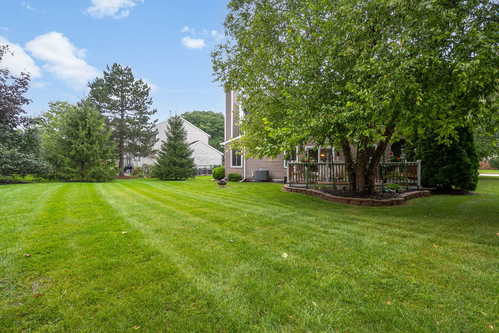 18101 W Hampshire Drive Property Photo 31