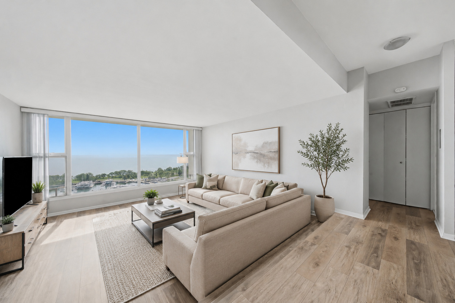 3200 N Lake Shore Drive 2102 Property Photo 7