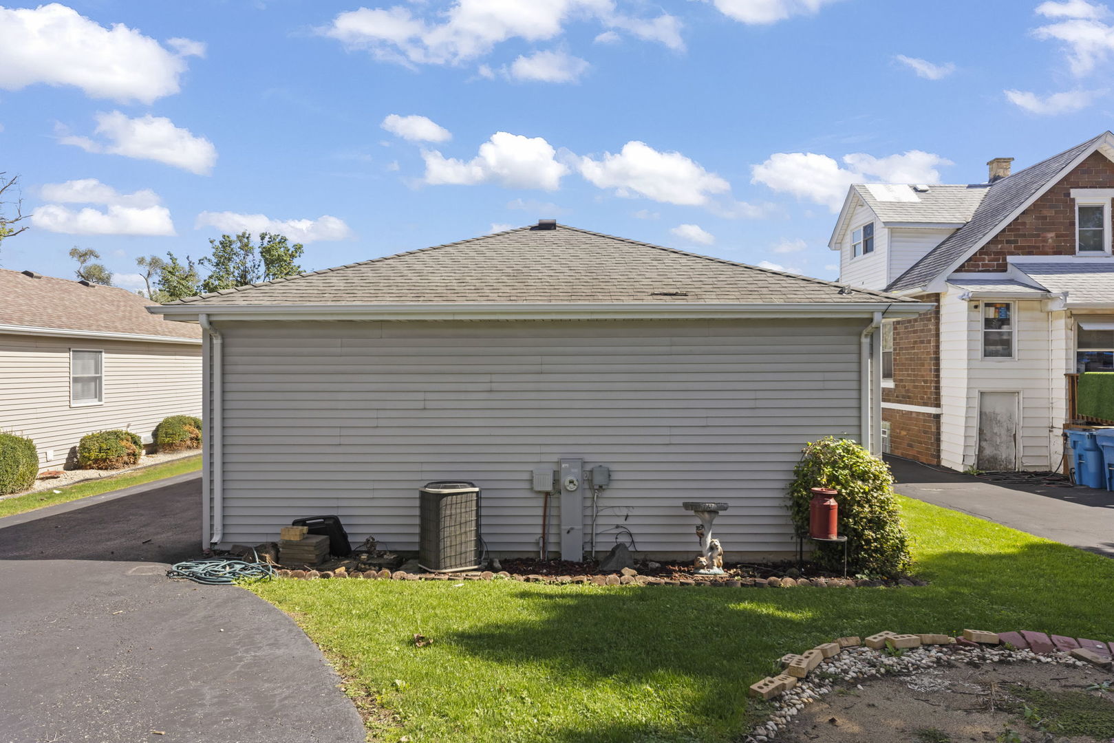 1917 N Hickory Street Property Photo 17