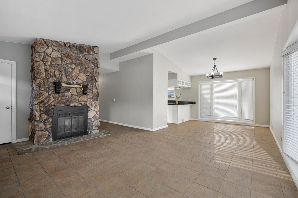 248 E Schick Road Property Photo 7