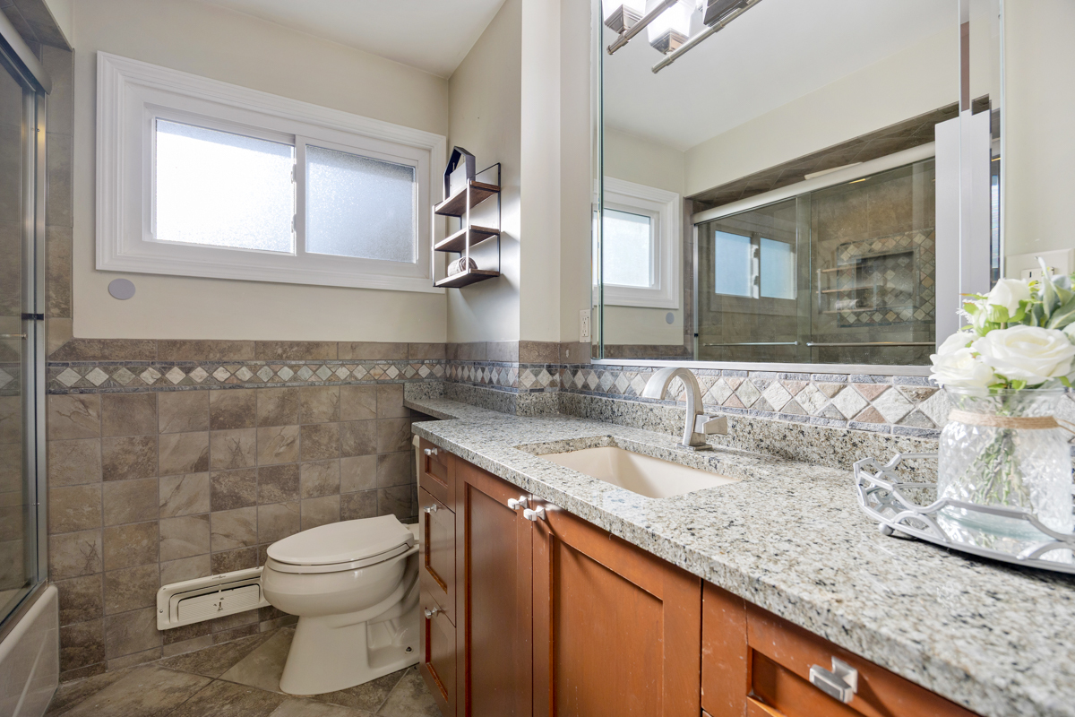 248 E Schick Road Property Photo 13