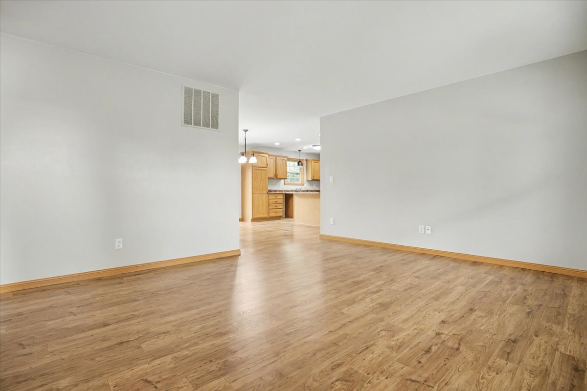 11924 E 2800 North Road Property Photo 10