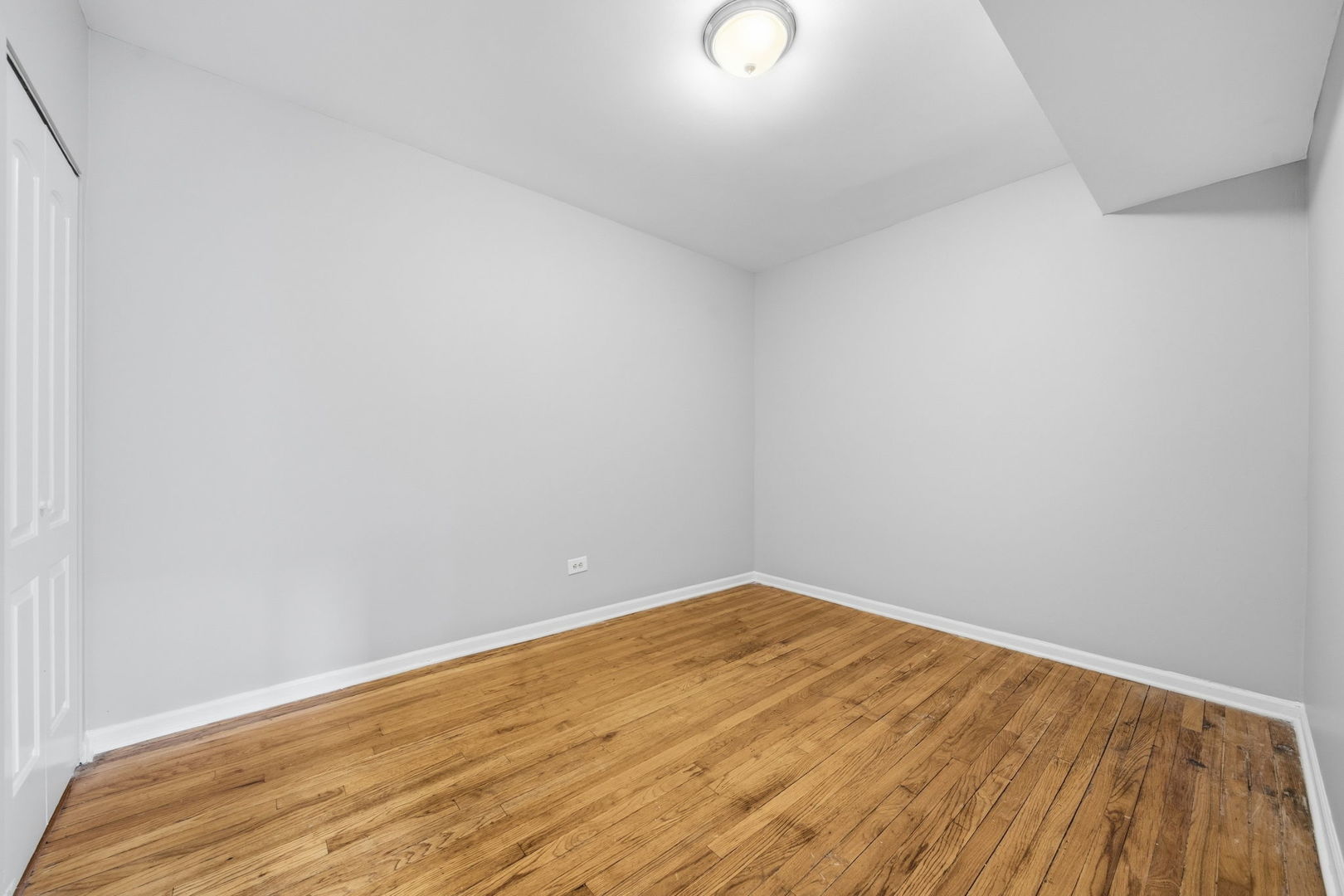 7949 S Marquette Avenue Property Photo 27