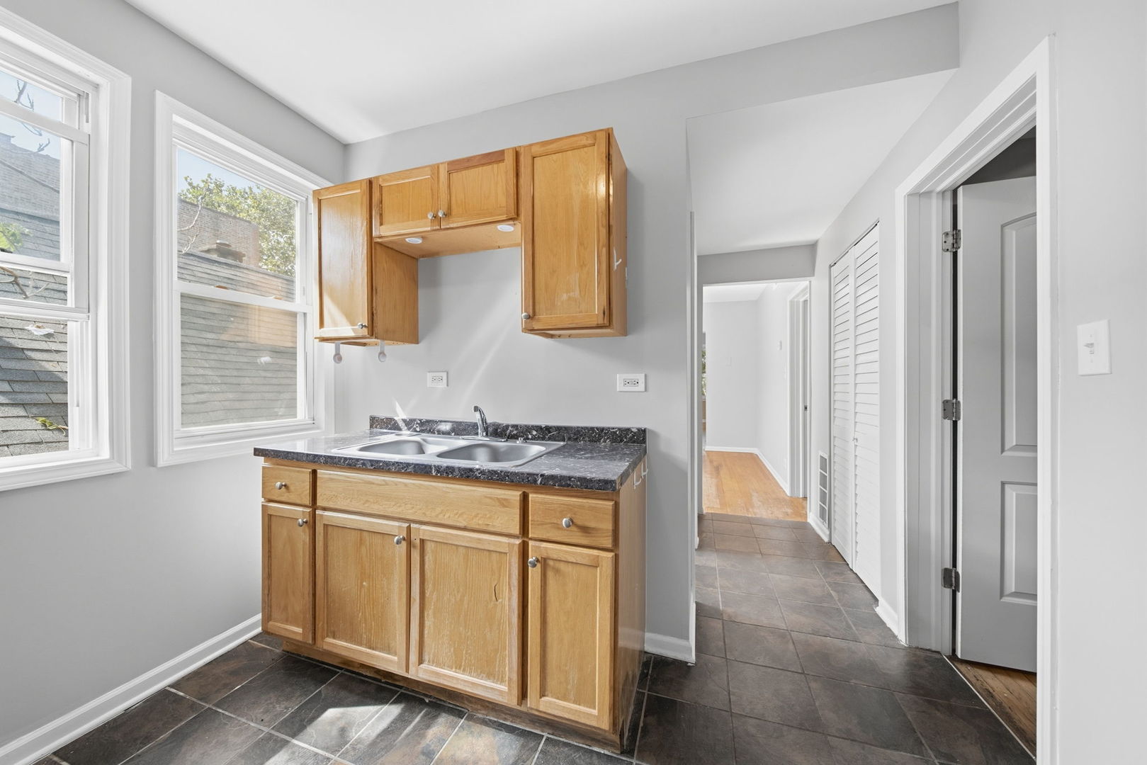 7949 S Marquette Avenue Property Photo 30