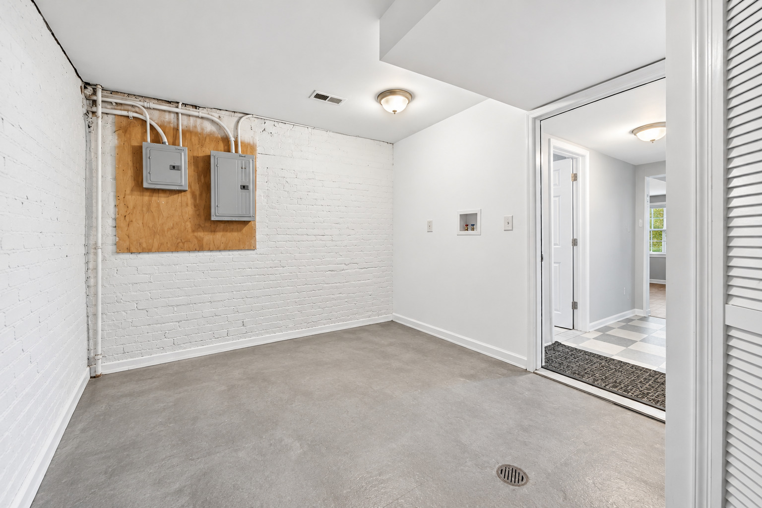 7949 S Marquette Avenue Property Photo 39
