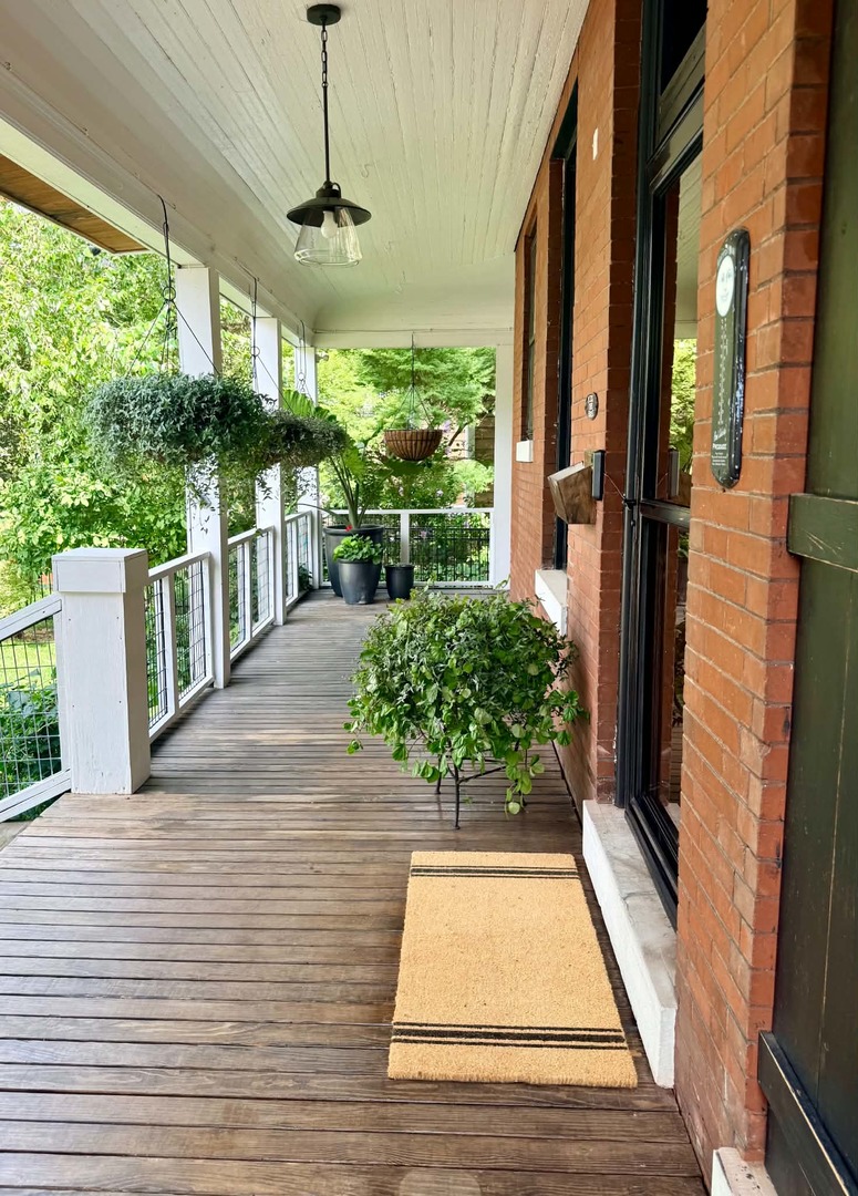 1454 Hampshire Street Property Photo 6