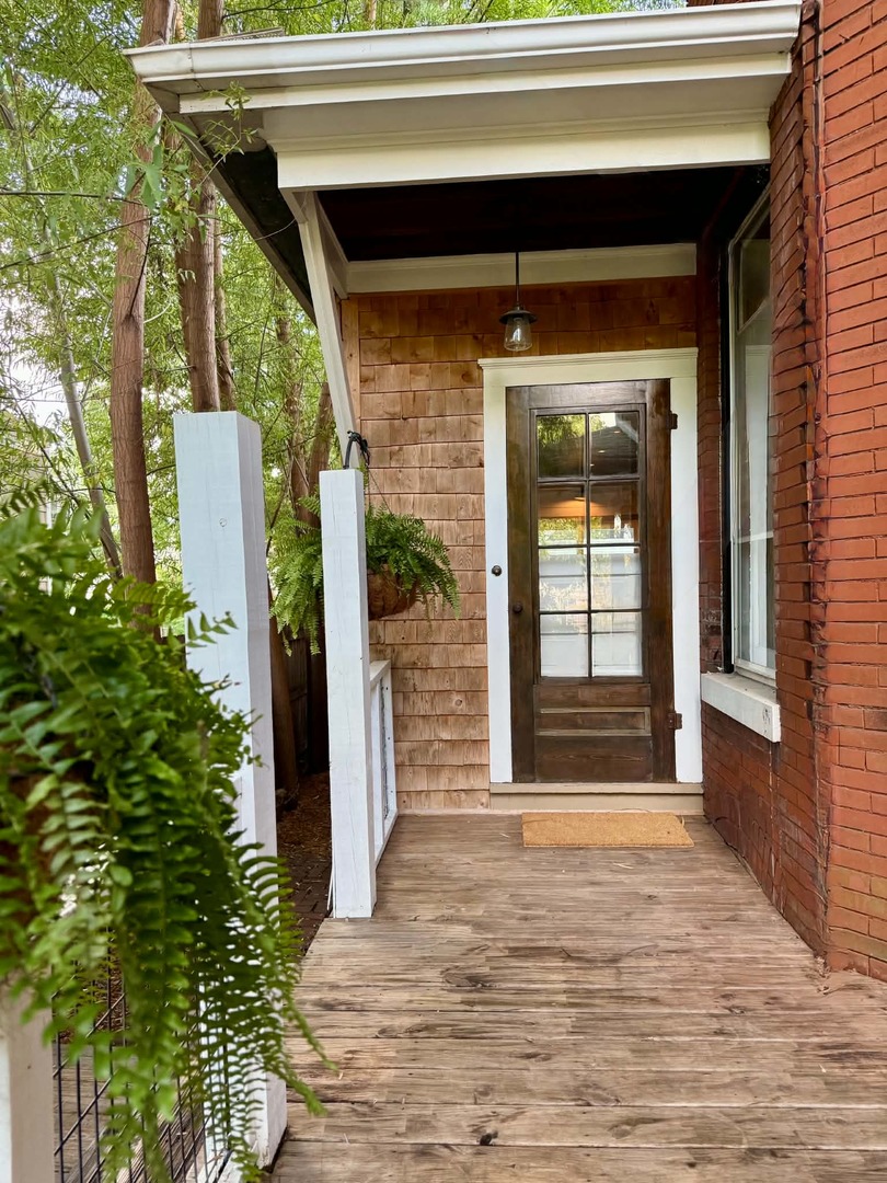 1454 Hampshire Street Property Photo 7