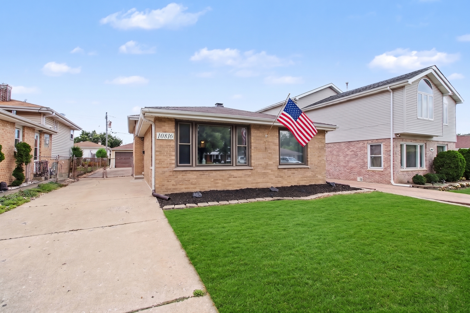10816 Fletcher Avenue Property Photo 2