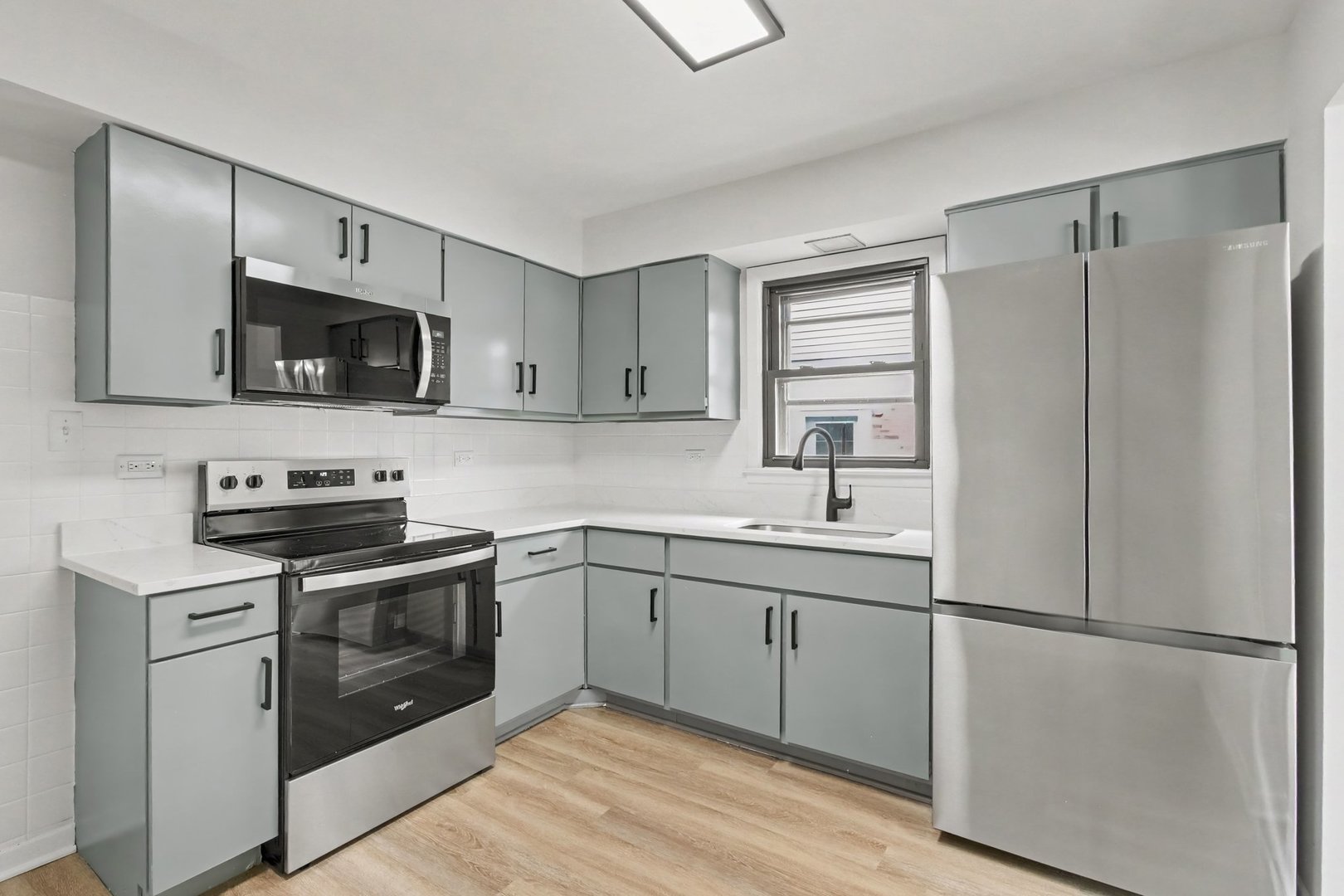 10816 Fletcher Avenue Property Photo 8