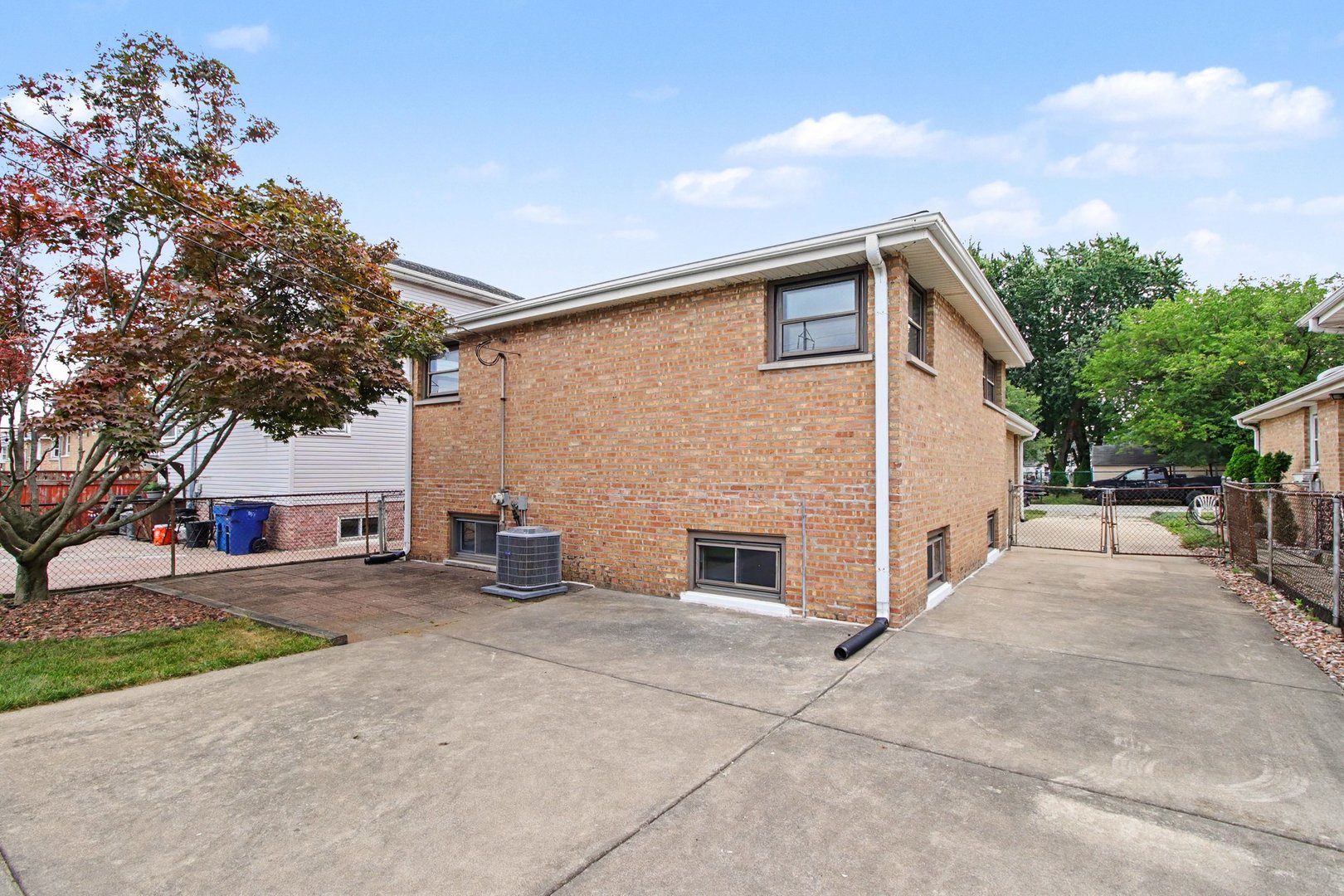 10816 Fletcher Avenue Property Photo 23