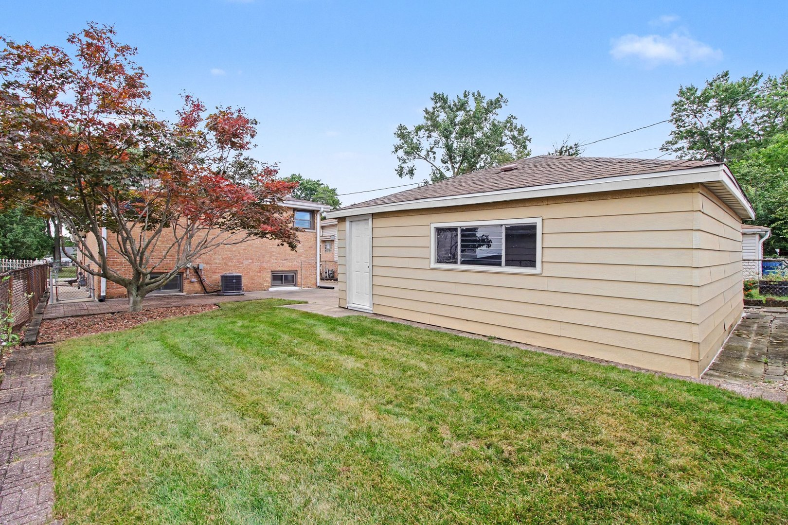 10816 Fletcher Avenue Property Photo 25