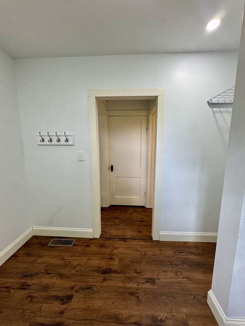 26411 250th Street Property Photo 2