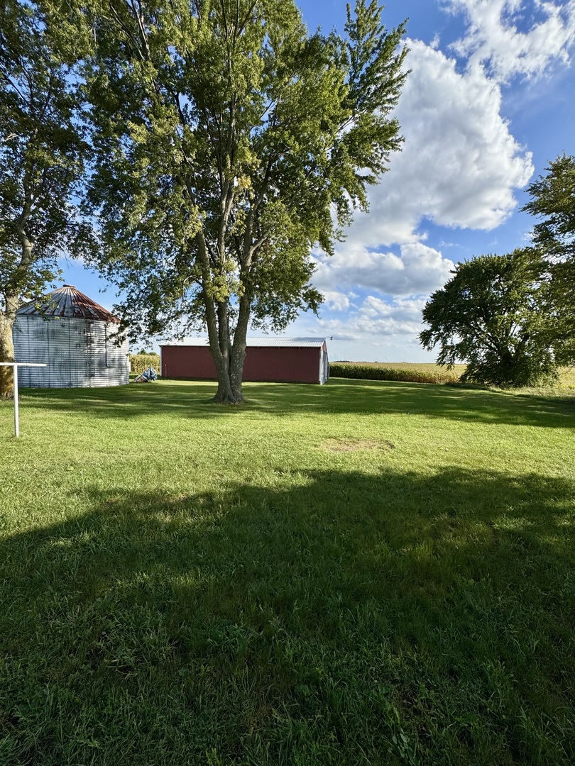 26411 250th Street Property Photo 18