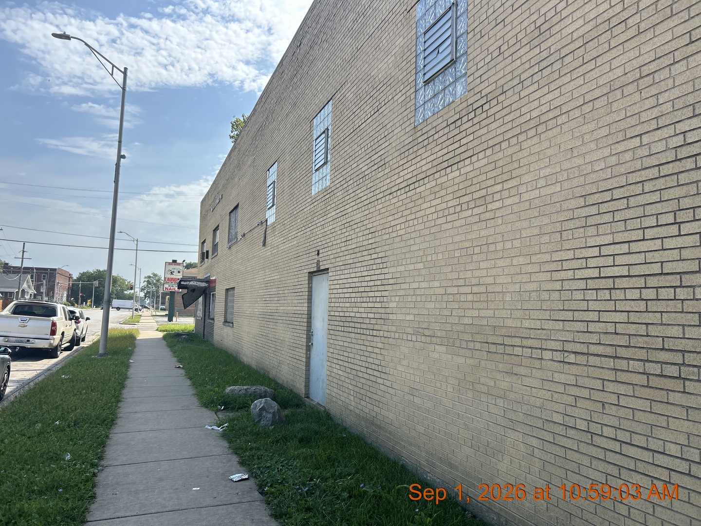 1000 Madison Street Property Photo 3