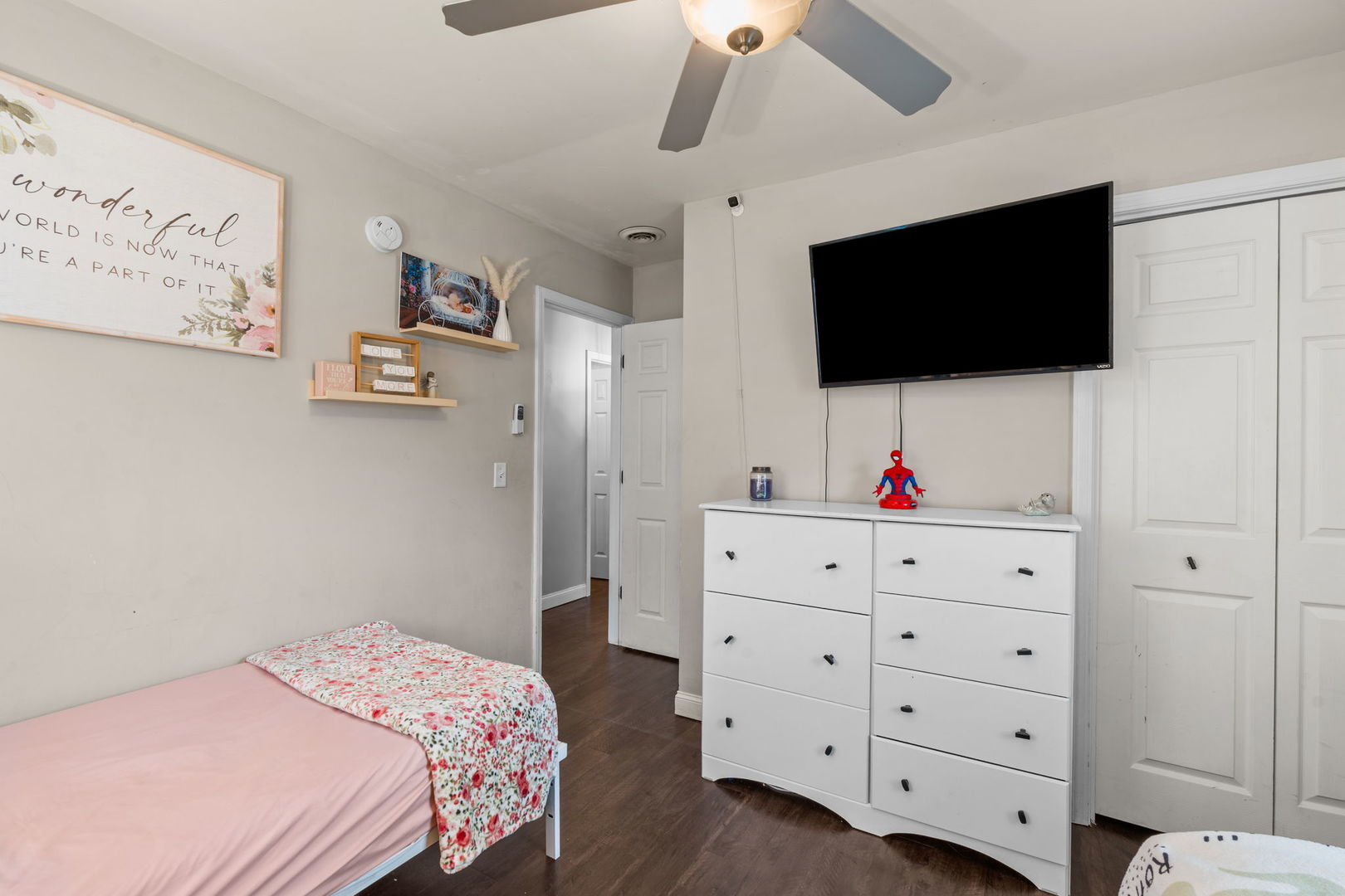 2205 W 75th Place Property Photo 15