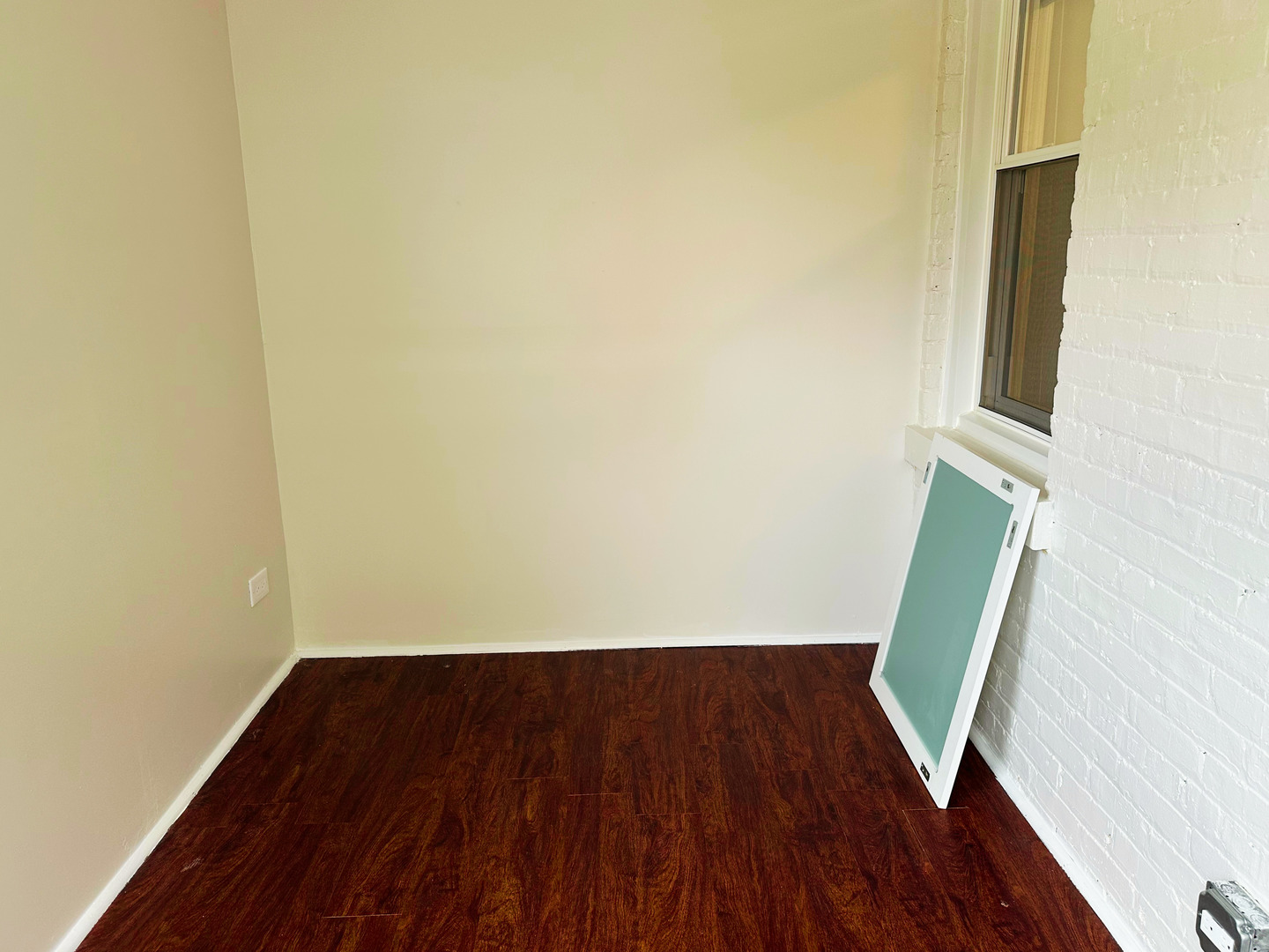 4952 Hull Street 2e Property Photo 4