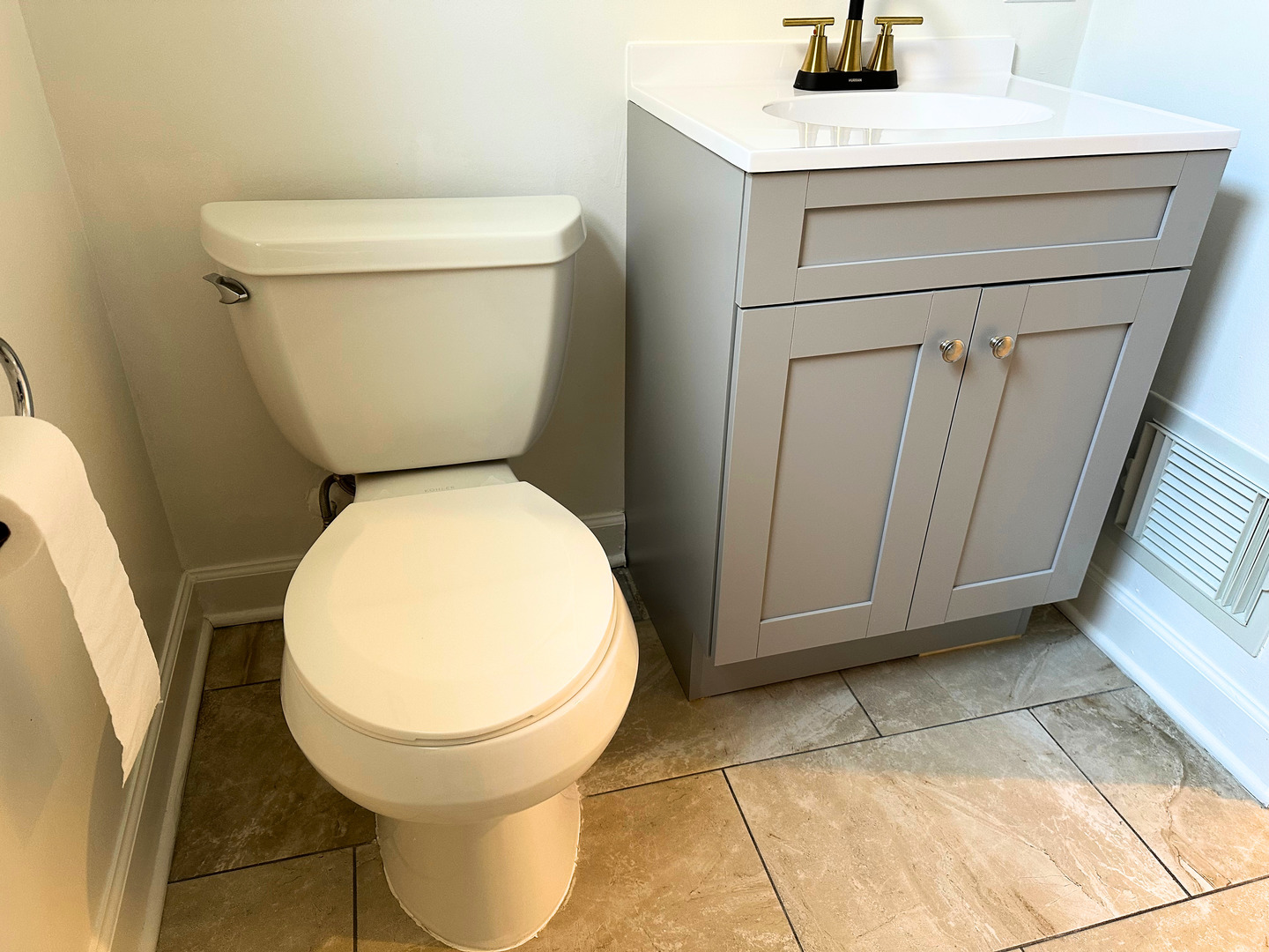 4952 Hull Street 2e Property Photo 14