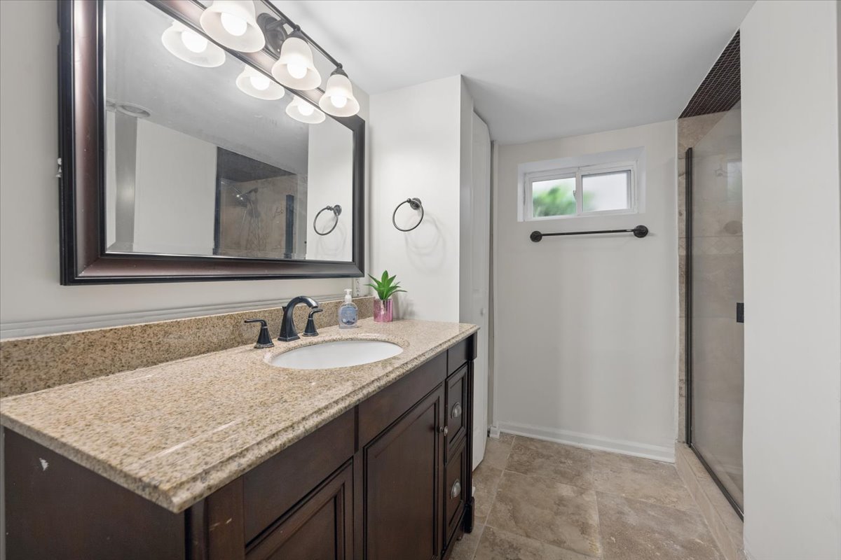 2416 Nathaniel Place Property Photo 15