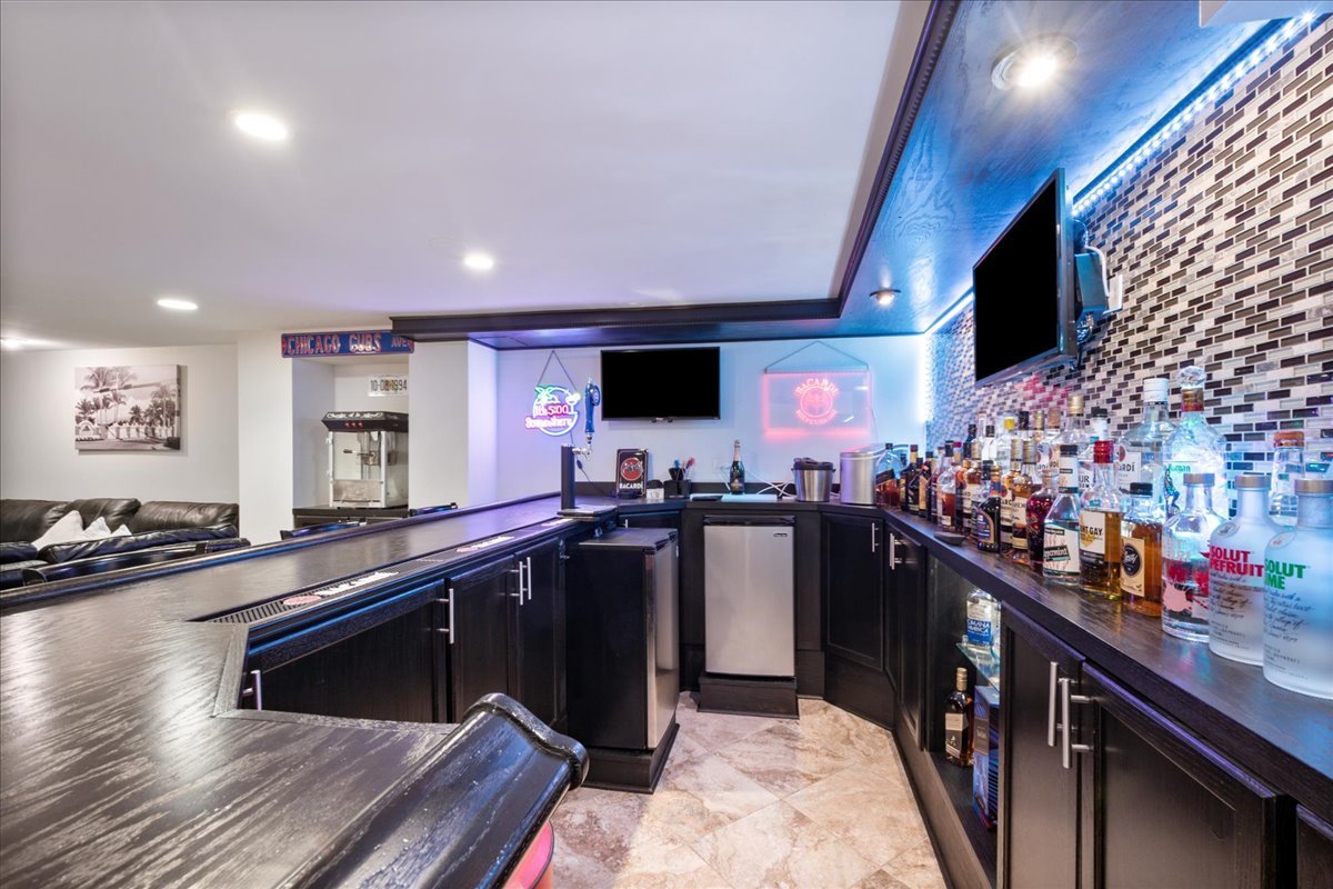 37 Park Lane Property Photo 31