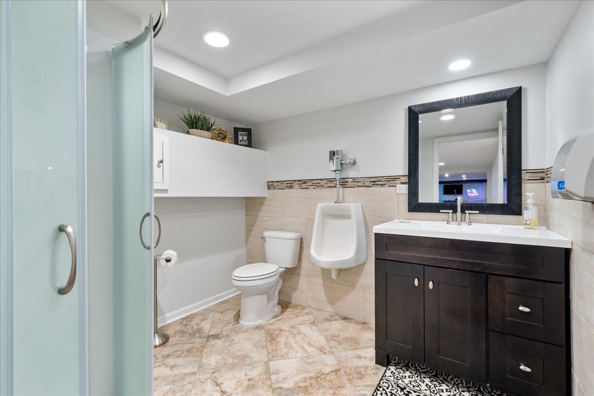 37 Park Lane Property Photo 33