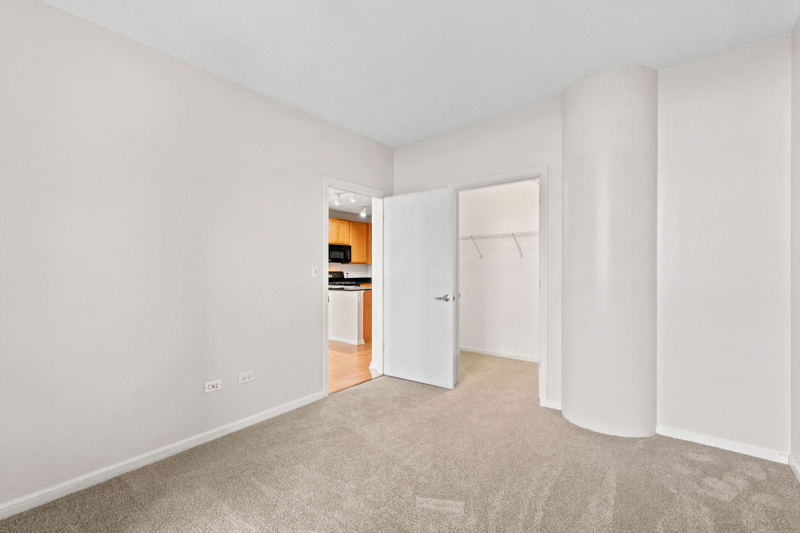 1255 S State Street 1514 Property Photo 8