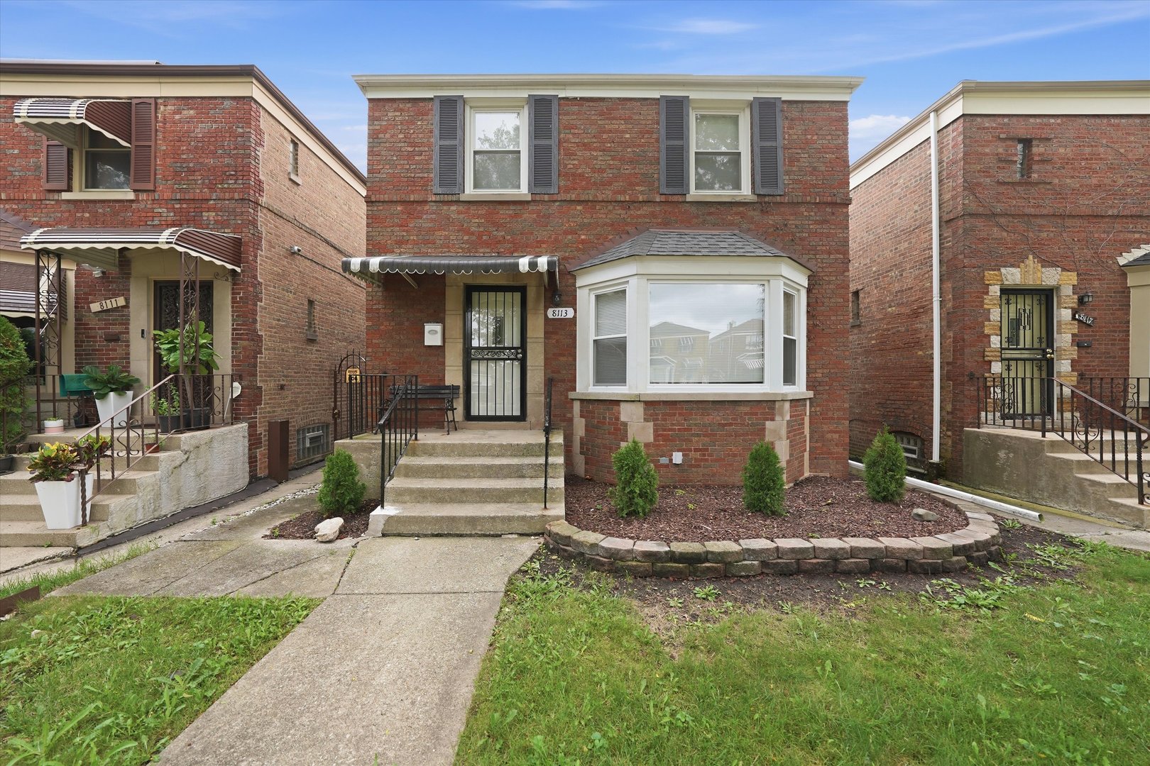 8113 S Campbell Avenue Property Photo 1