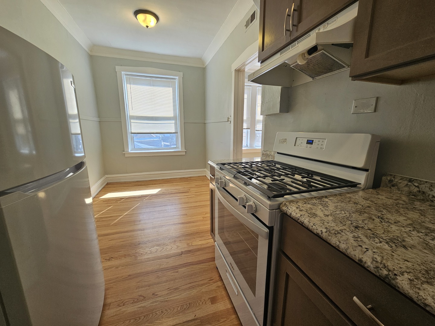 4749 N Monticello Avenue 2c Property Photo 7
