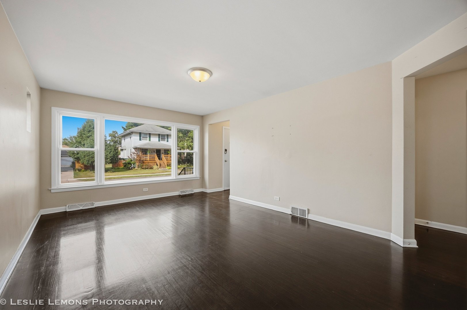 3433 Wesley Avenue Property Photo 4