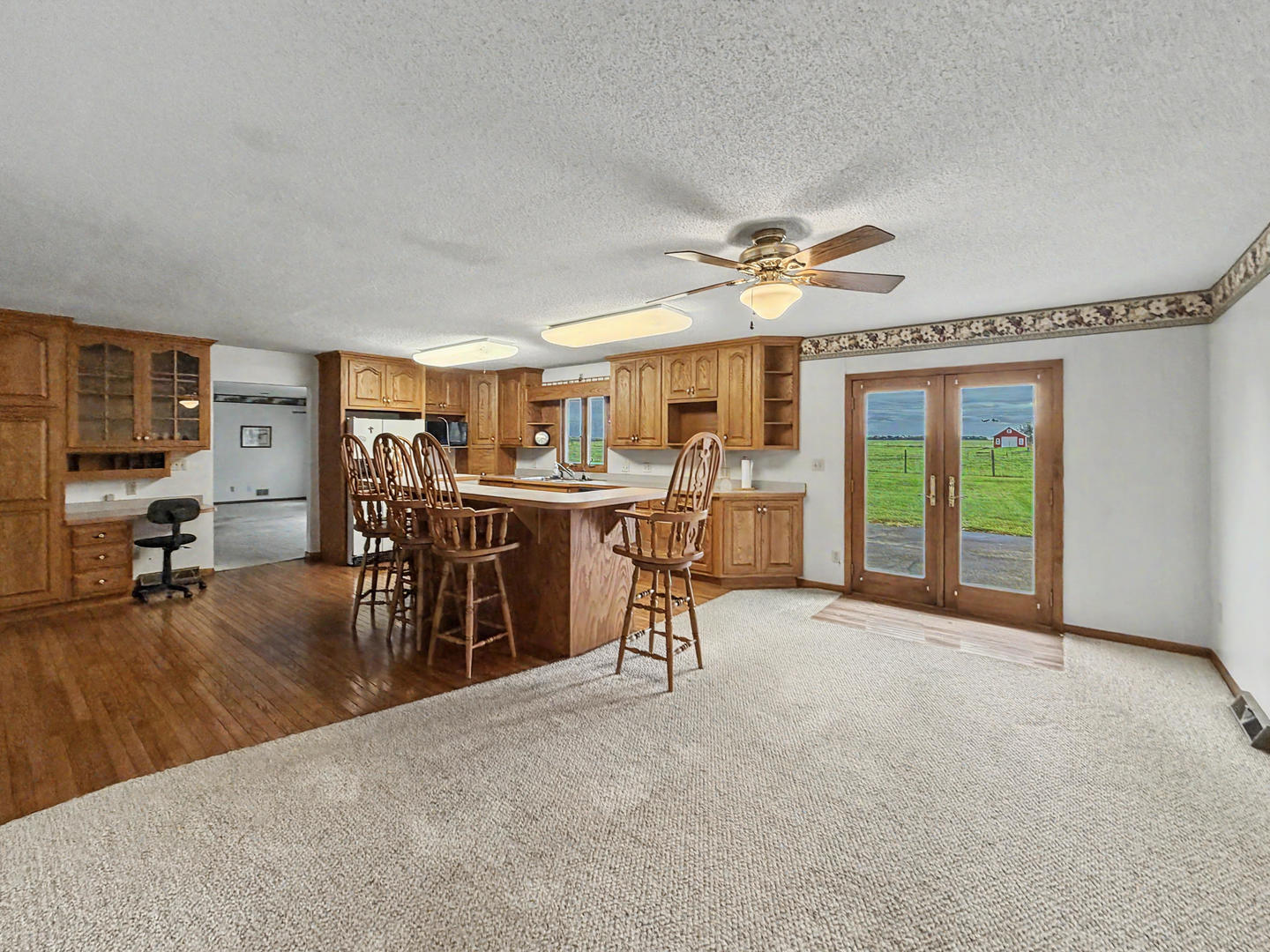 2661 E 900 North Road Property Photo 8