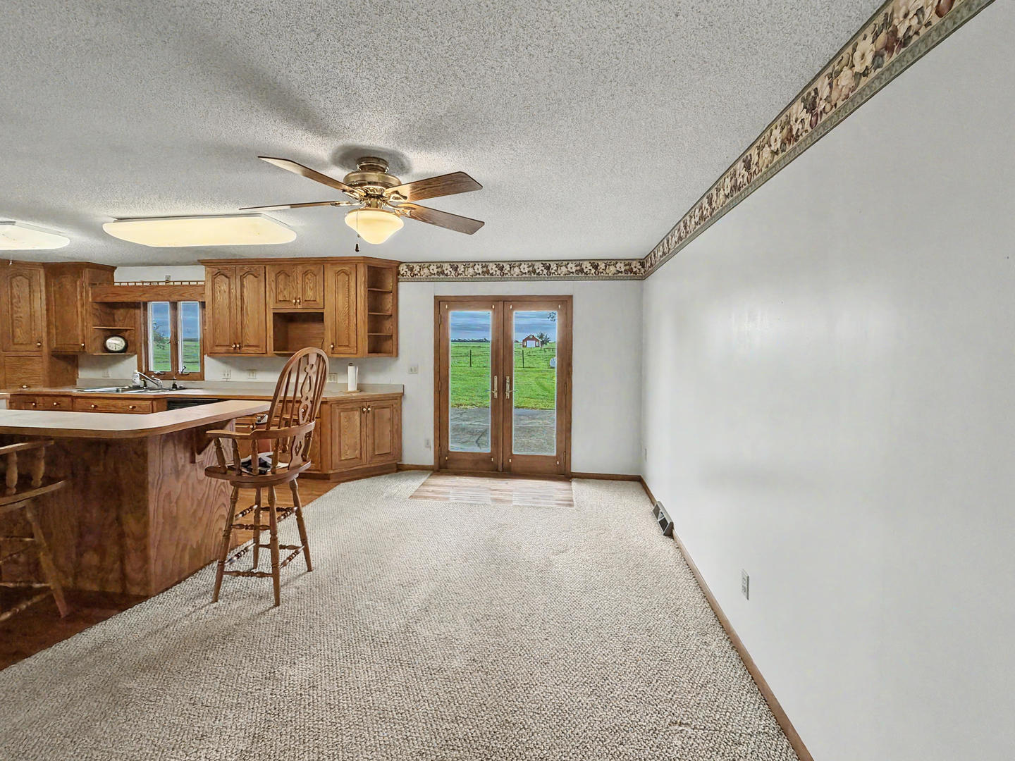 2661 E 900 North Road Property Photo 10