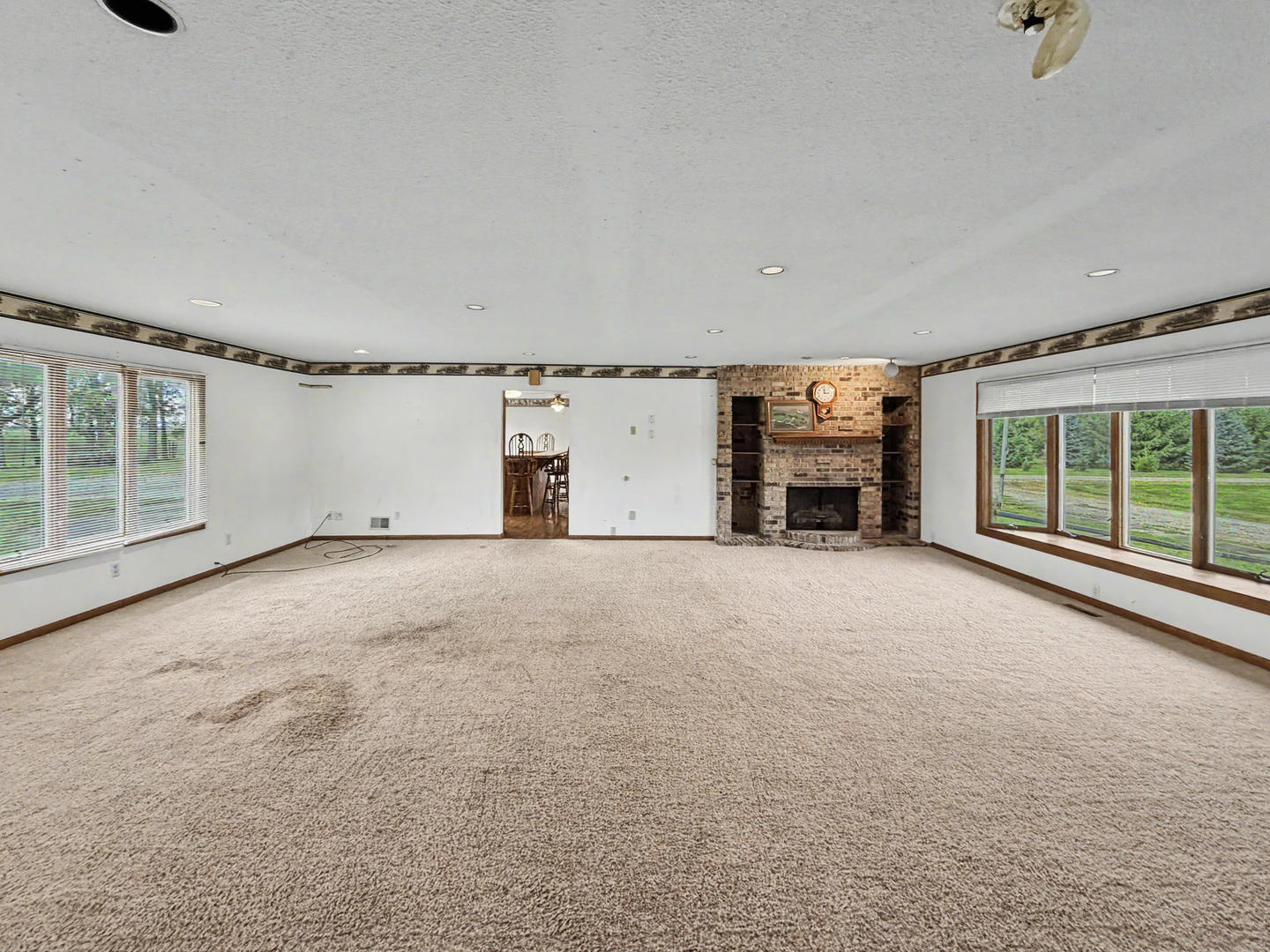2661 E 900 North Road Property Photo 12