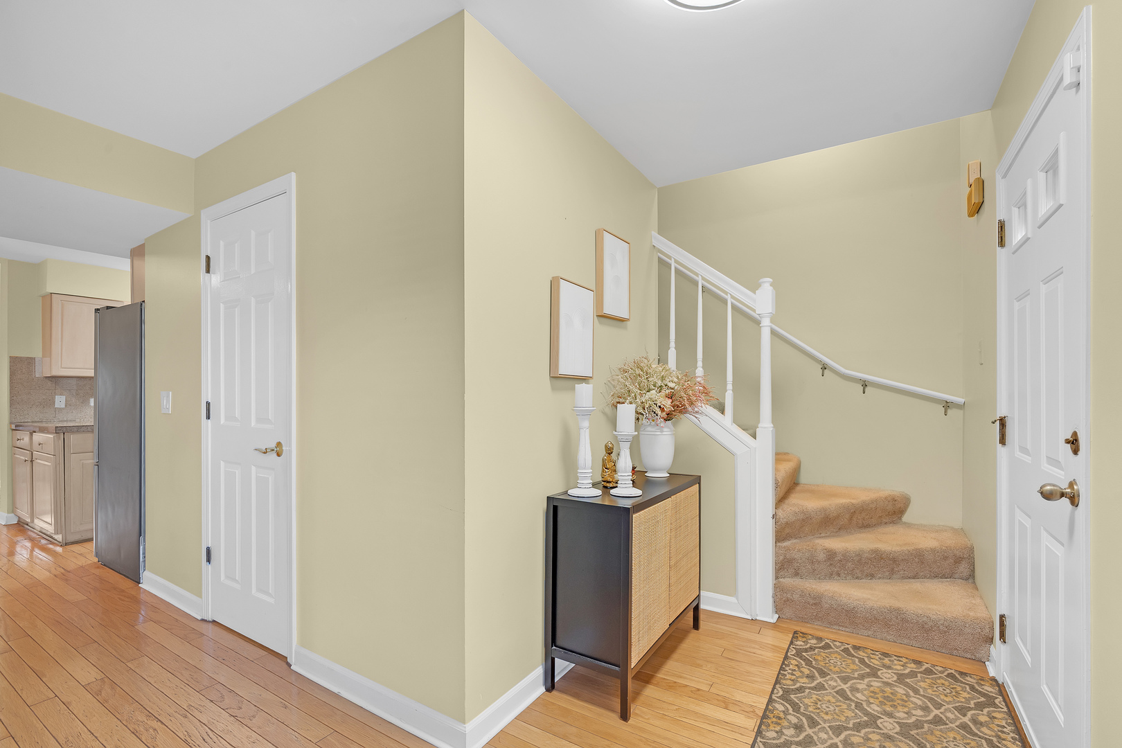 206 Albert Drive Property Photo 4
