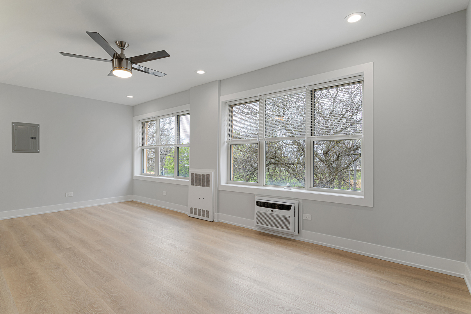 7070 N Sheridan Avenue 3s Property Photo 5