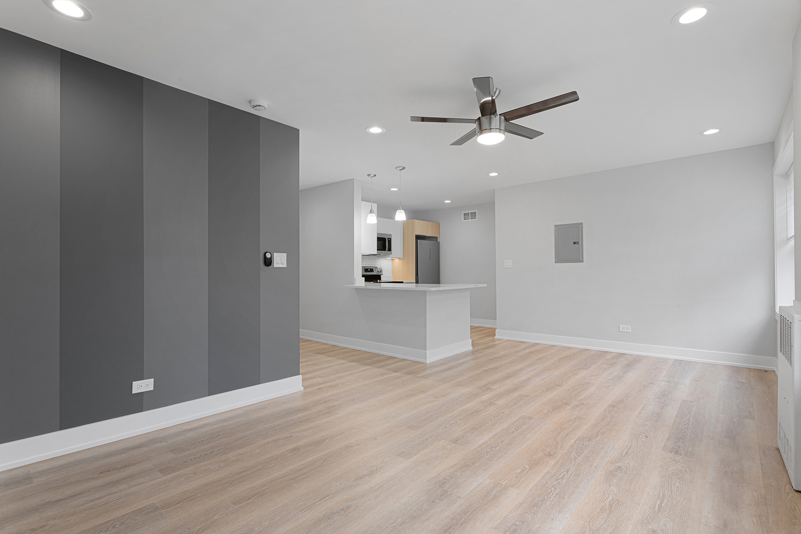7070 N Sheridan Avenue 3s Property Photo 6