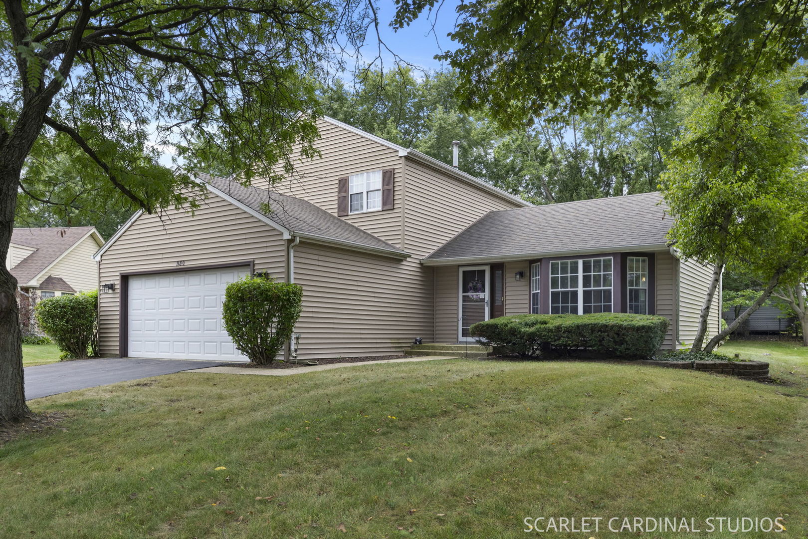 980 Oakland Lane Property Photo 1