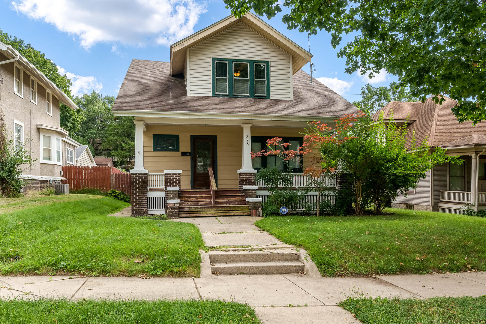 328 Washington Street Property Photo 1
