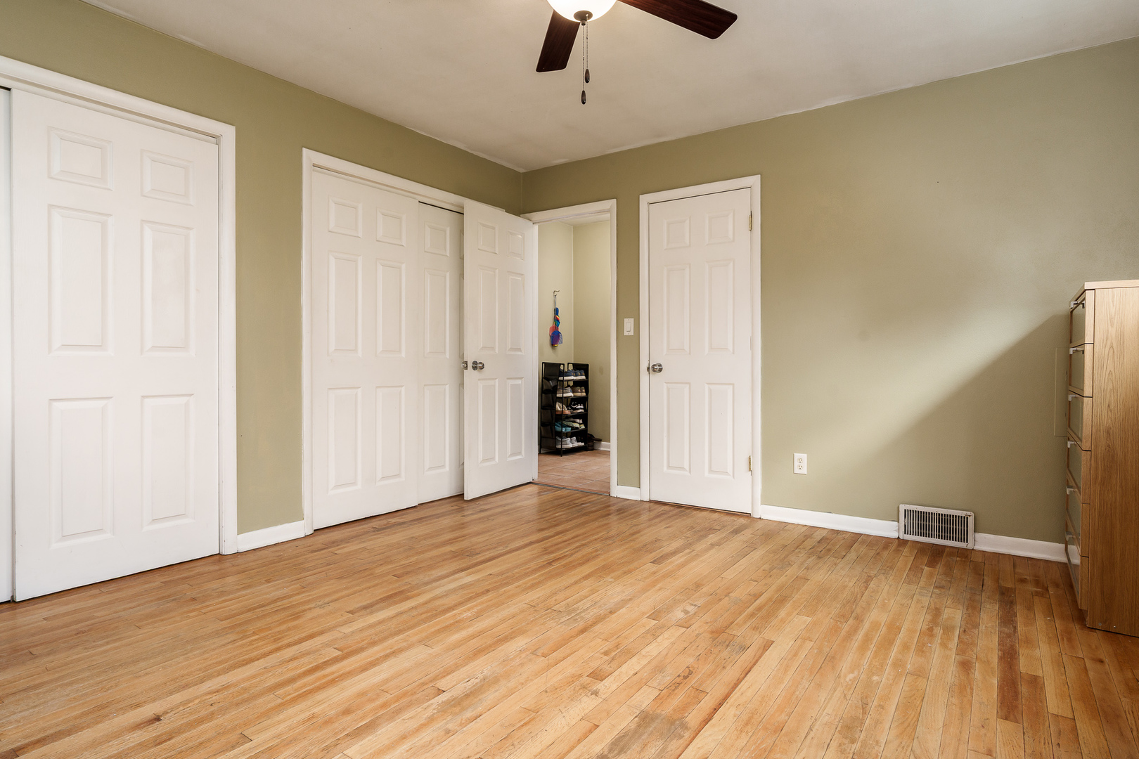 328 Washington Street Property Photo 16