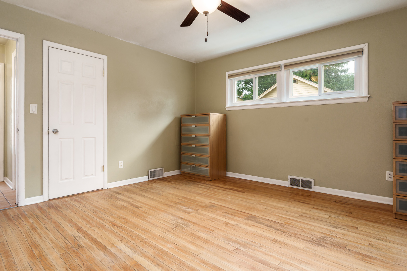 328 Washington Street Property Photo 17