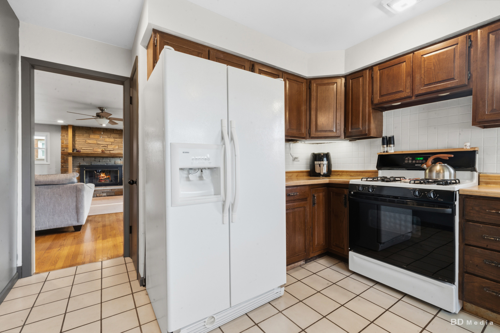 20301 Hellenic Drive Property Photo 7