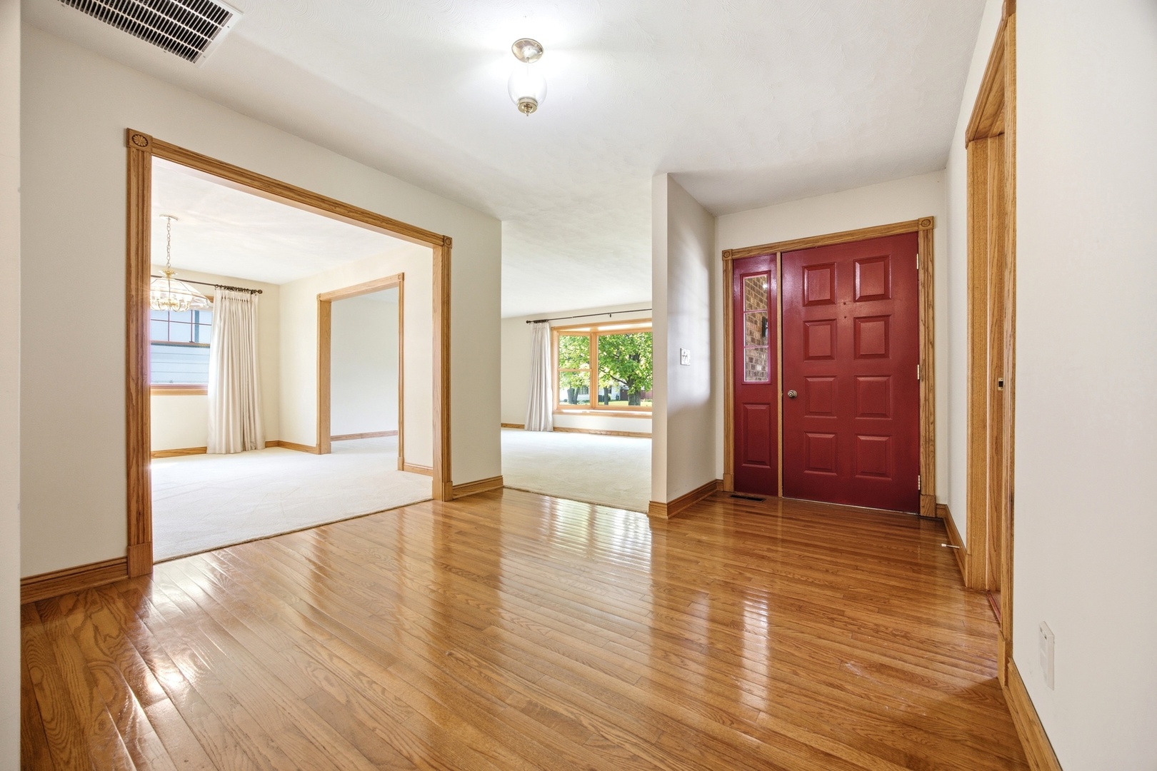 2122 Sherborn Lane Property Photo 5