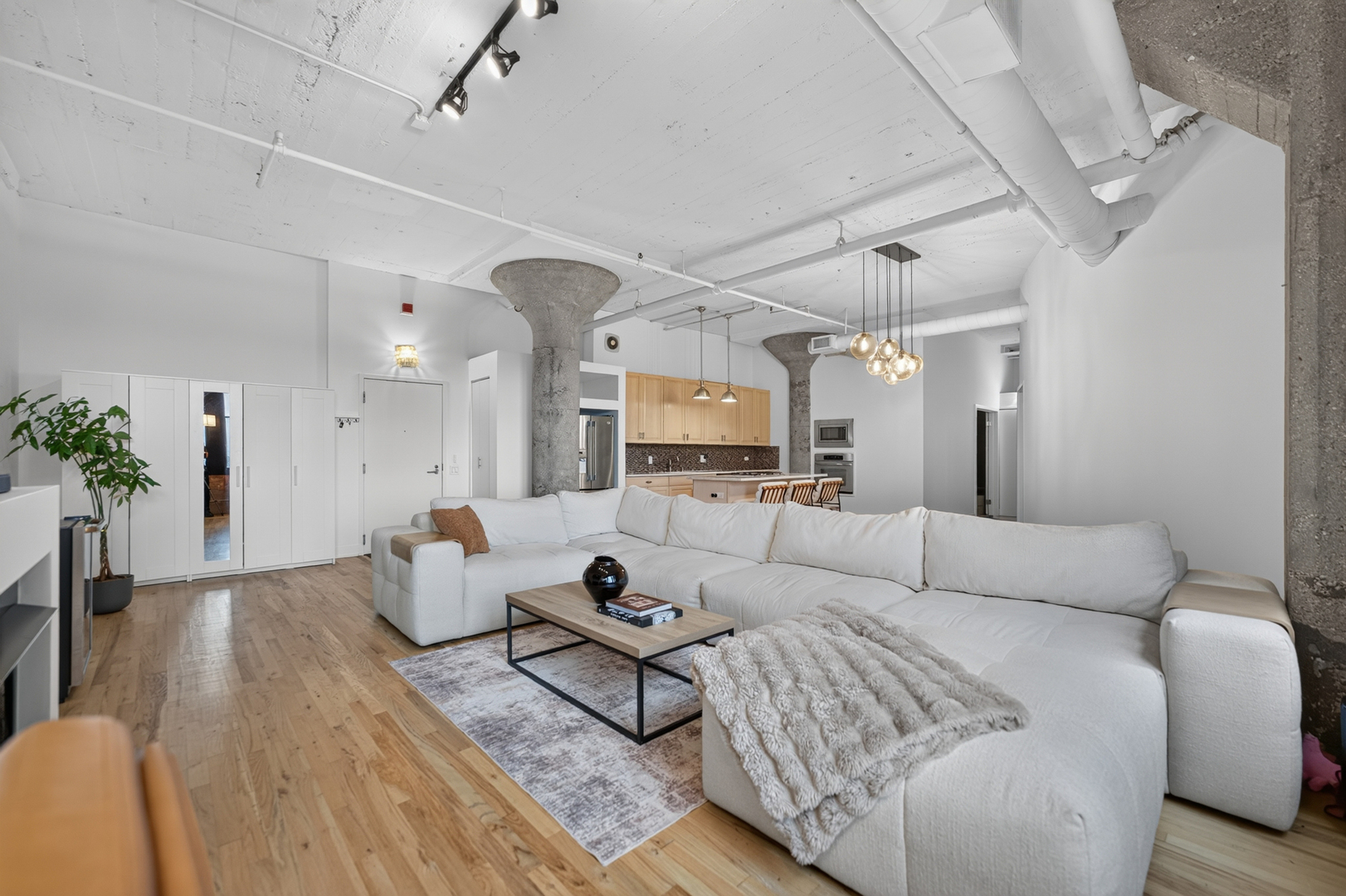 728 W Jackson Boulevard 712 Property Photo 6