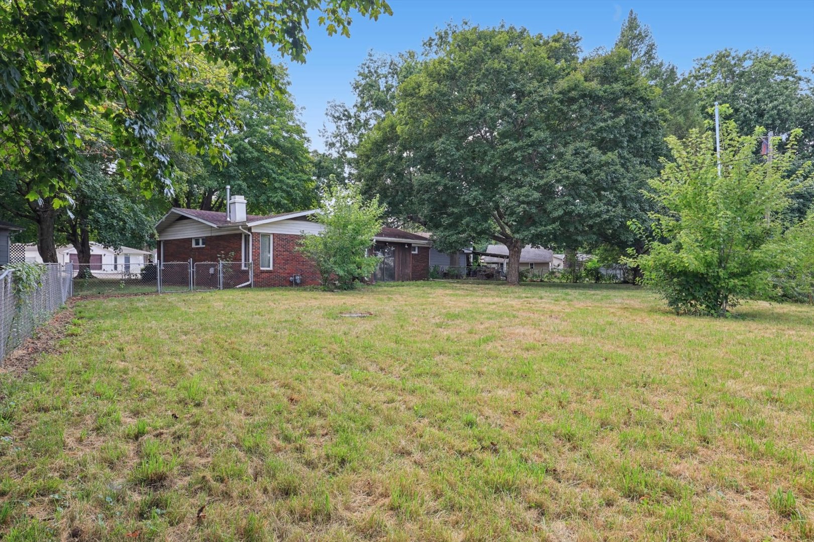 209 Matteson Drive Property Photo 33
